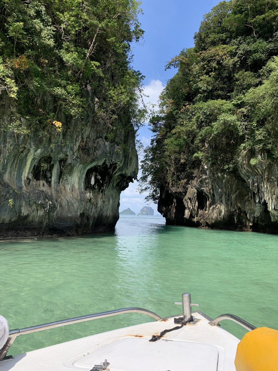 Отличный тур. Если нет возможности поехать на 2-х дневный тур по островам, то это отличный вариант!