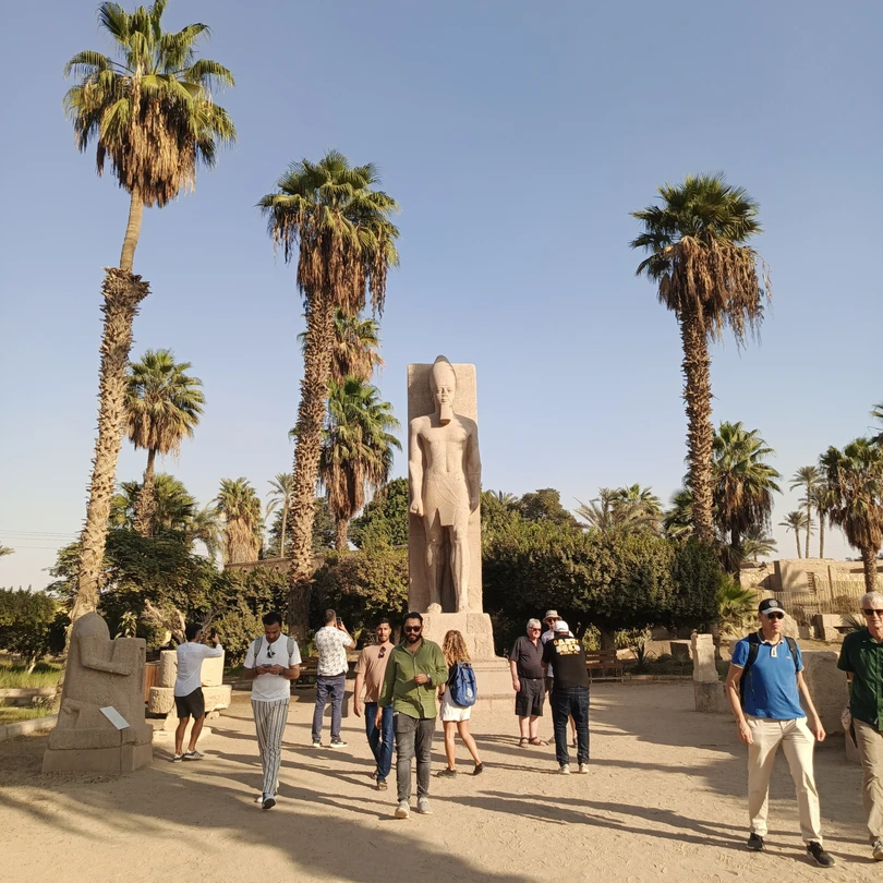 Экскурсия нам понравилась, гид был квалифицированным и доброжелательным и водитель тоже. Спасибо!