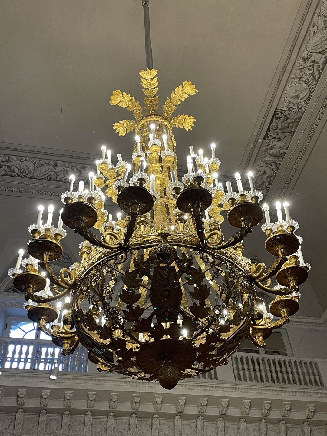 Обзорная автобусная экскурсия по Петербургу + посещение Эрмитажа (Анджела)