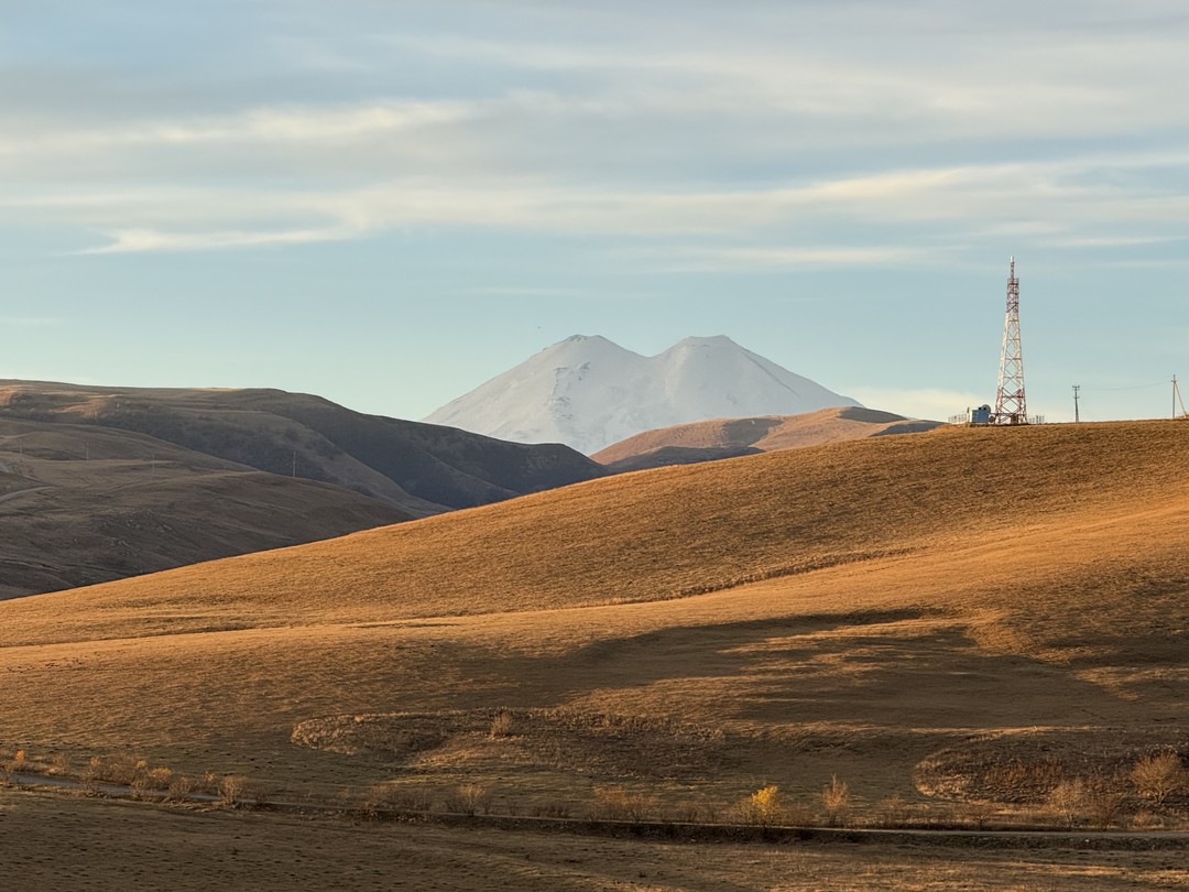 У нас было прекрасное путешествие! Гид дал массу полезной информации и в процессе поездки не раздражал