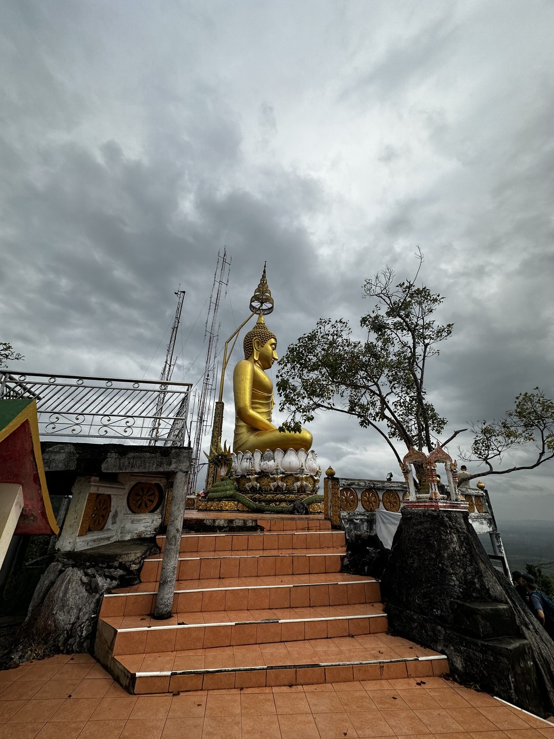Интересная экскурсия с хорошо продуманным маршрутом. Гид Владимир не торопил нас, в комфортном темпе без дикой спешки успели посетить все места