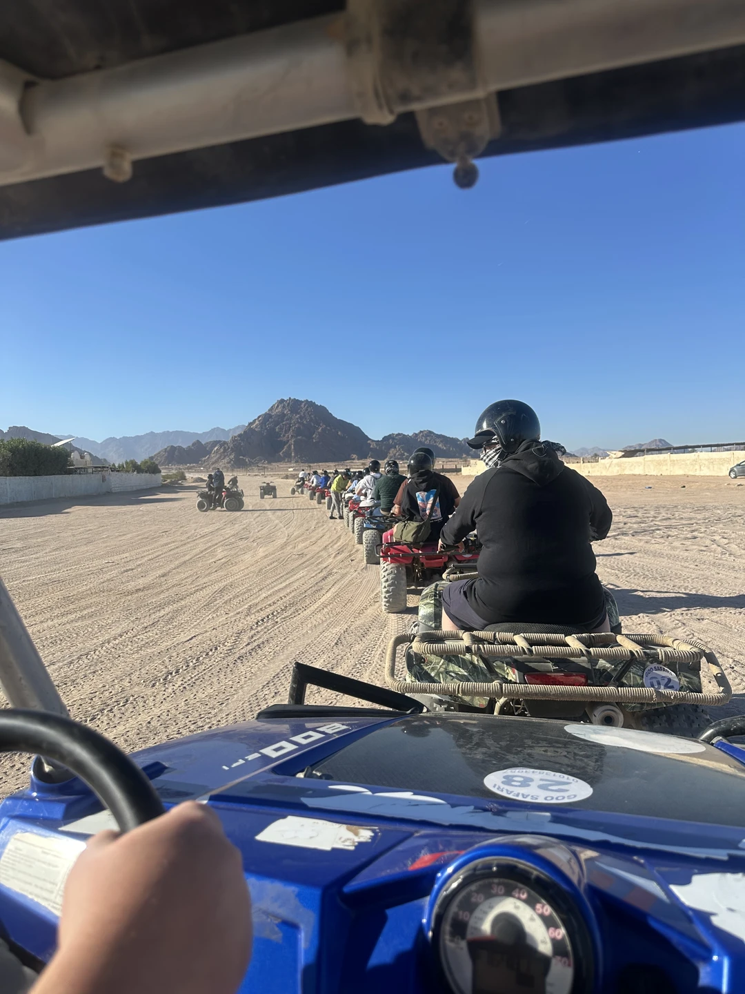 Очень хорошая организация, поездка впечатлила, атмосферно, но очень мало по времени, нам не хватило. Лучше брать