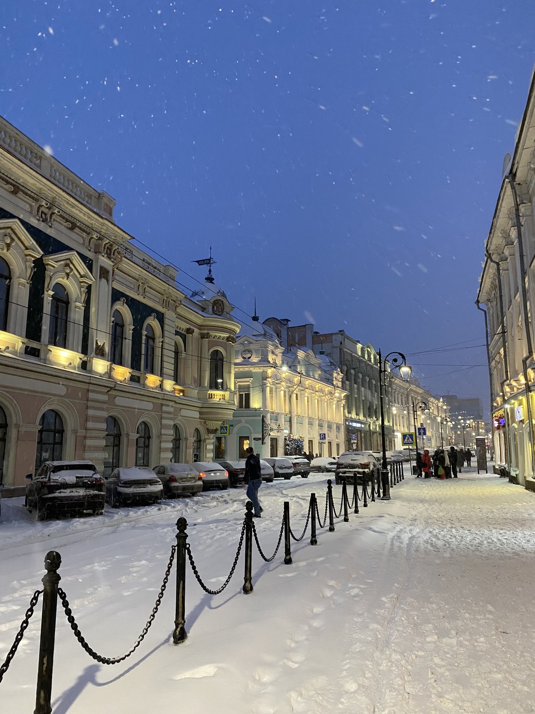 Александр, спасибо вам огромное за экскурсию!!! Гид шикарный, было очень интересно познакомиться с Нижним Новгородом вашими