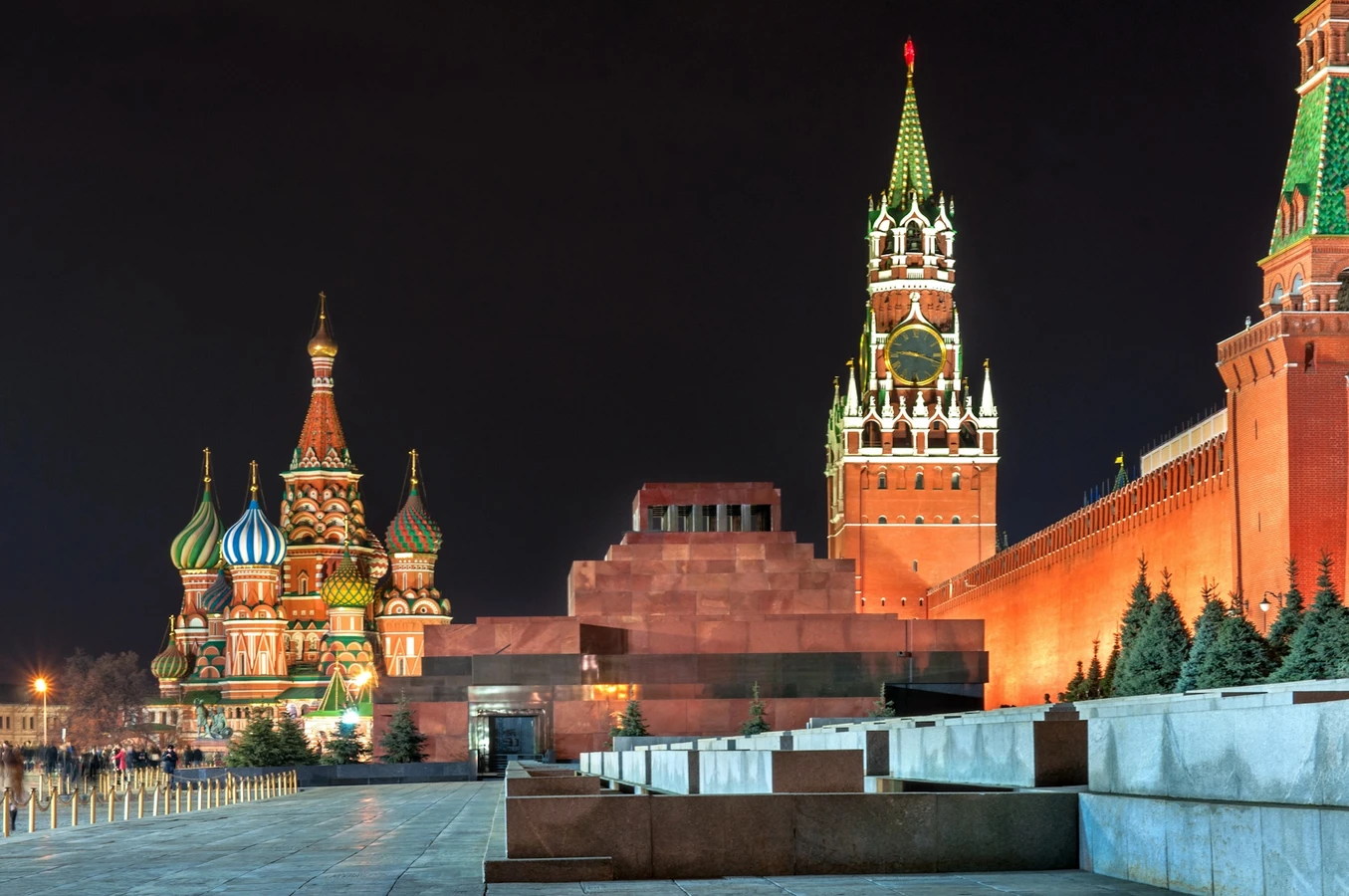 Обзорная вечерняя экскурсия по Москве