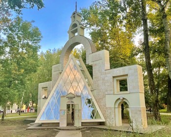 Липецк, дегустация и обед на винодельне, готический храм и Лебедянь
