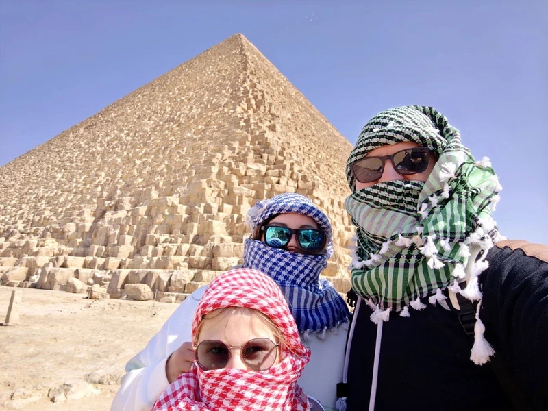 21.02.2026 мы отправились на экскурсию в Каир. Обсалютно всё как заявлено в описании экскурсии. Мы ездили