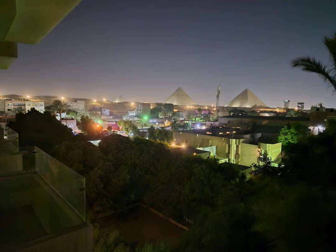 Сразу хочу начать свой большой отзыв с извинений, которые приношу Эмаду за задержку с размещением отзыва