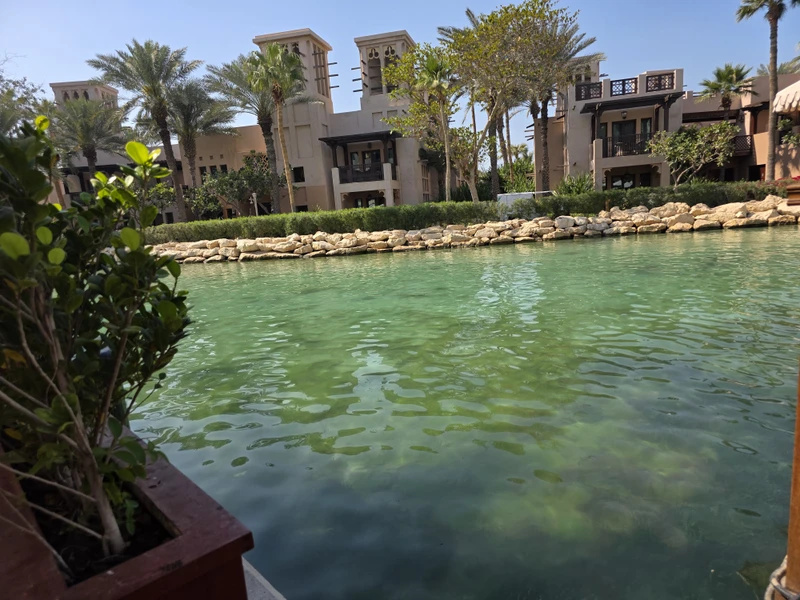 Нормальная обзорная экскурсия, возможно посетить по желанию объекты экскурсии