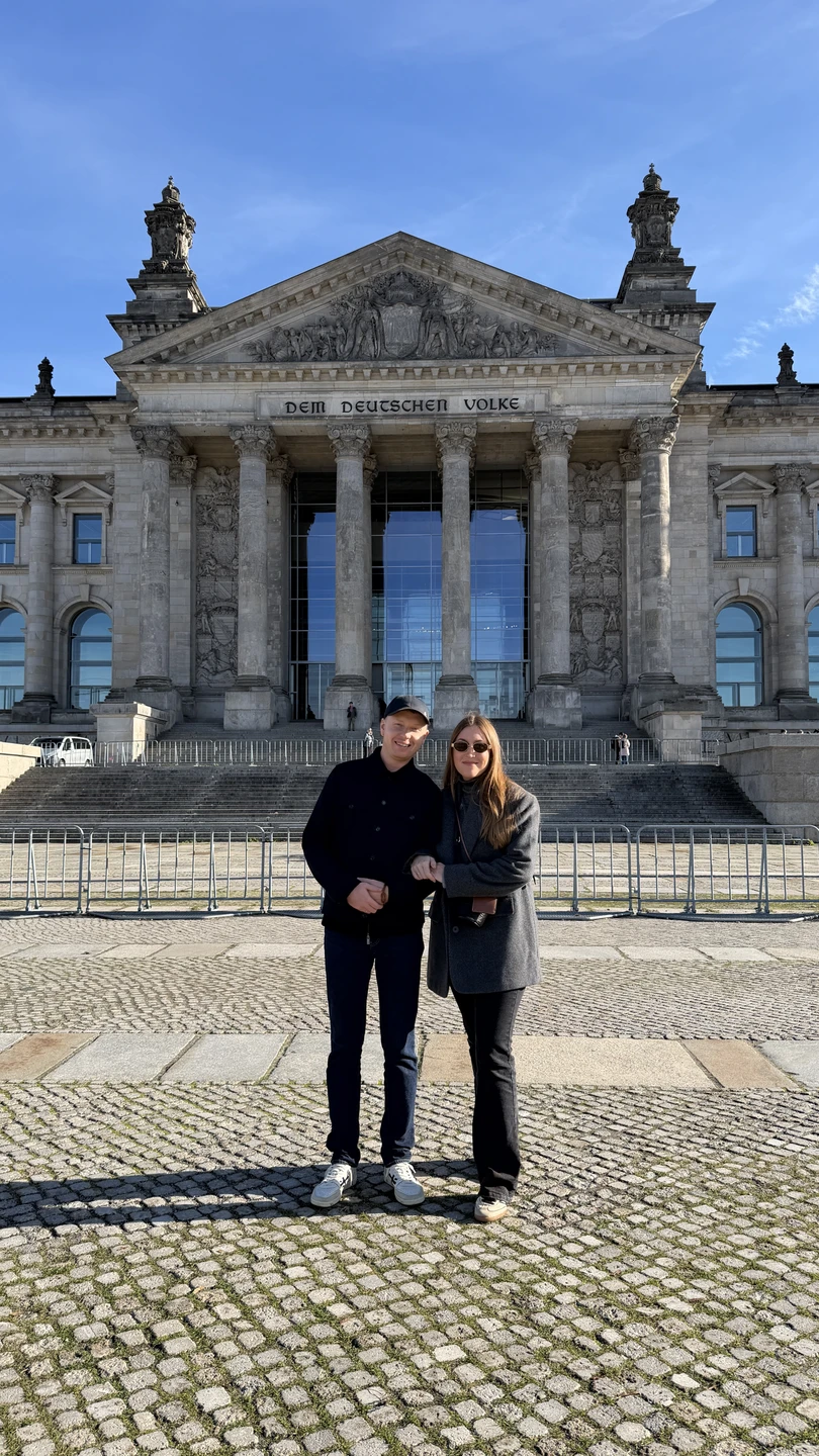 Нам очень понравилась экскурсия с Лизой, пазл начал складываться, потому что без экскурсии, без живого общения