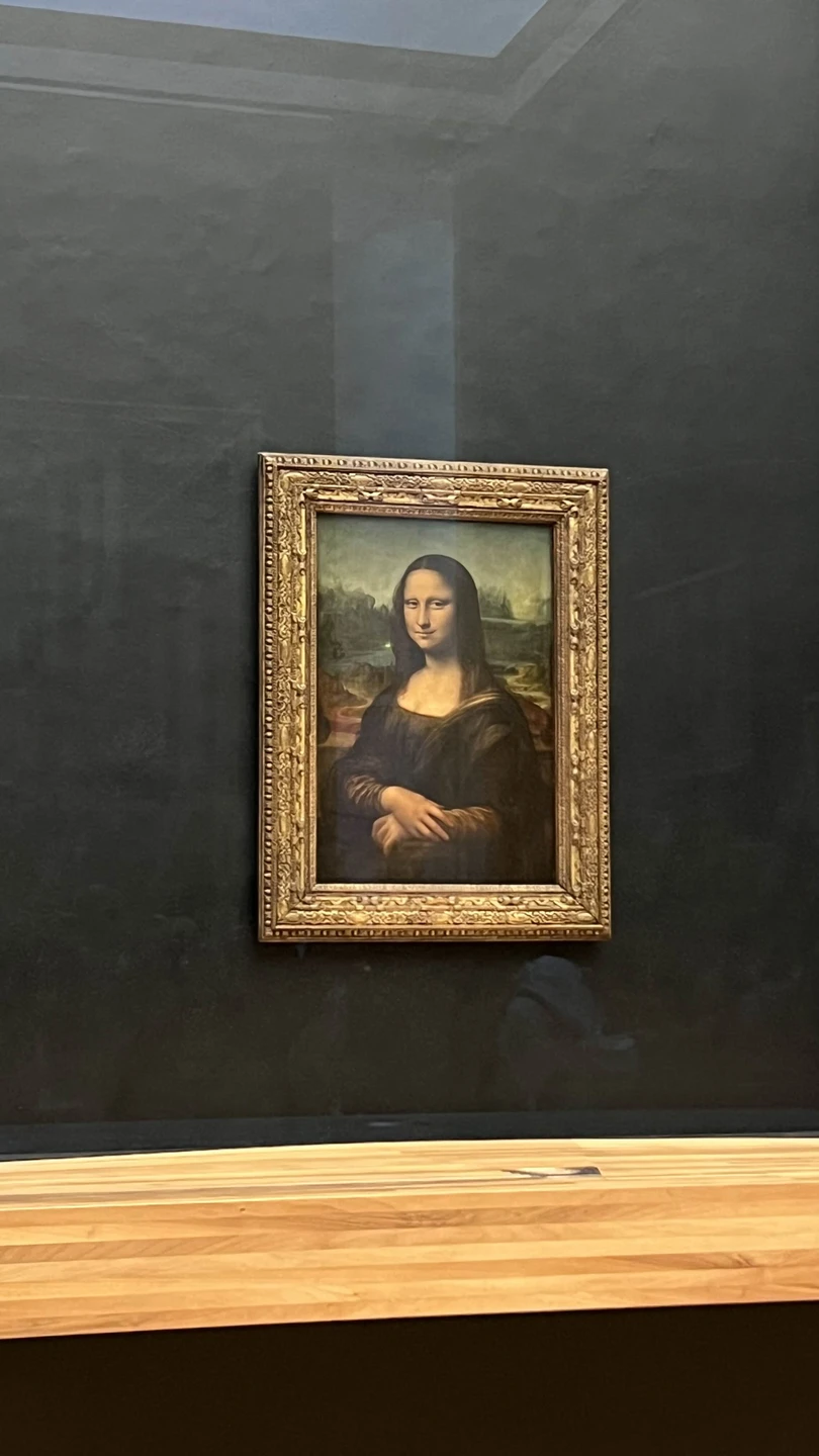 Лувр сквозь века и эпохи (Екатерина)