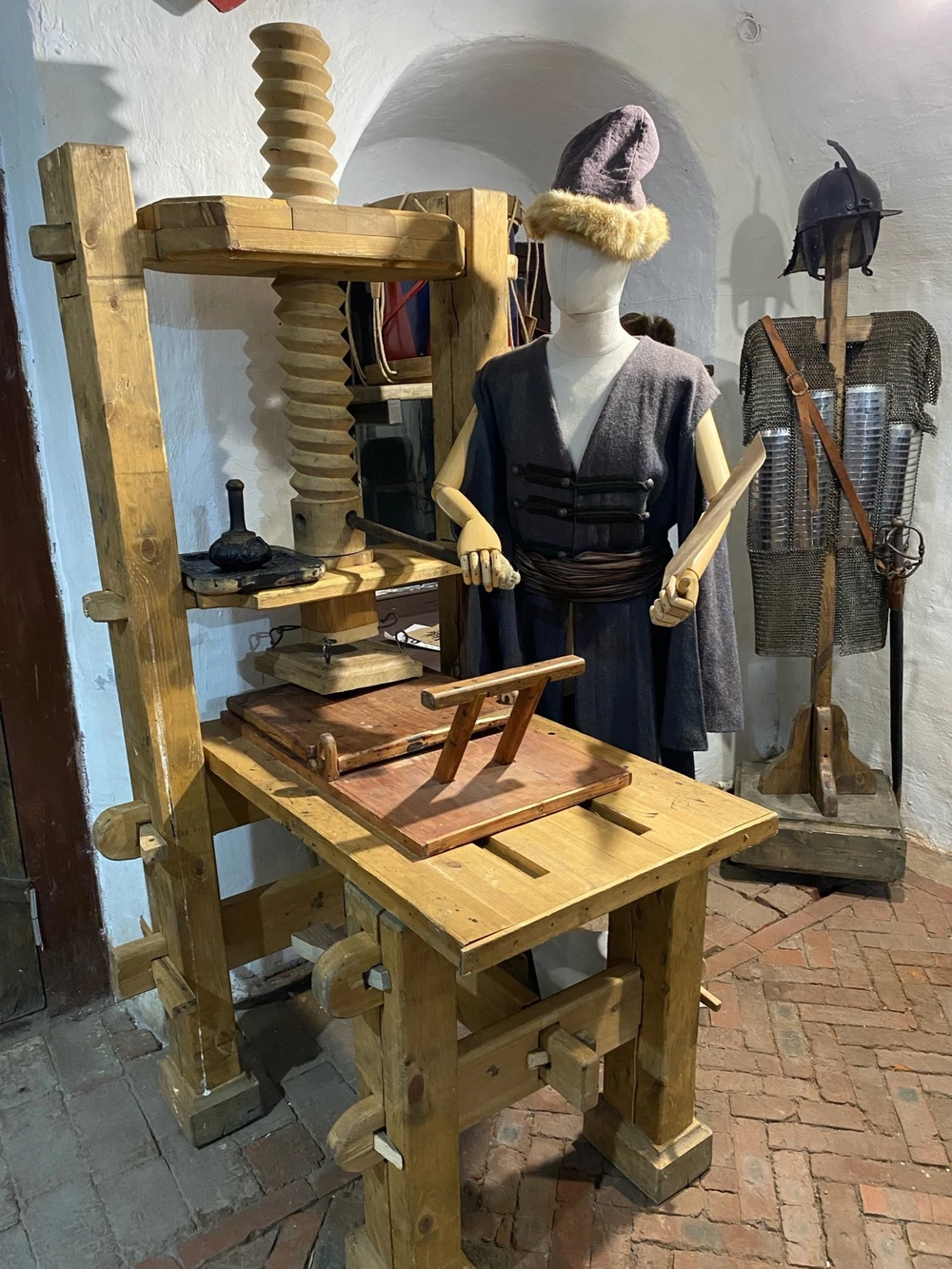 Старинные Крутицы — нетронутый временем уголок Москвы (6/12)