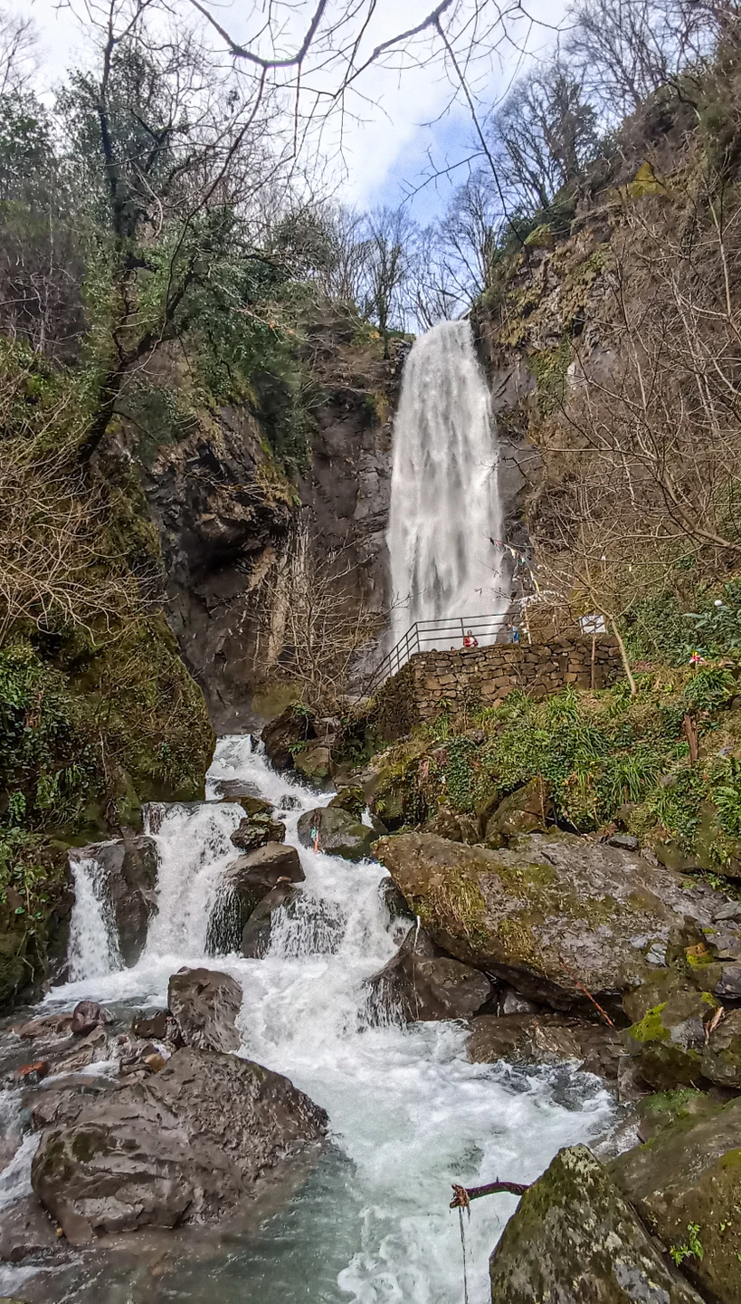 Отличная экскурсия, нам очень понравилось ✌️ Побывали в самых классных местах горной Аджарии, увидели большие водопады,