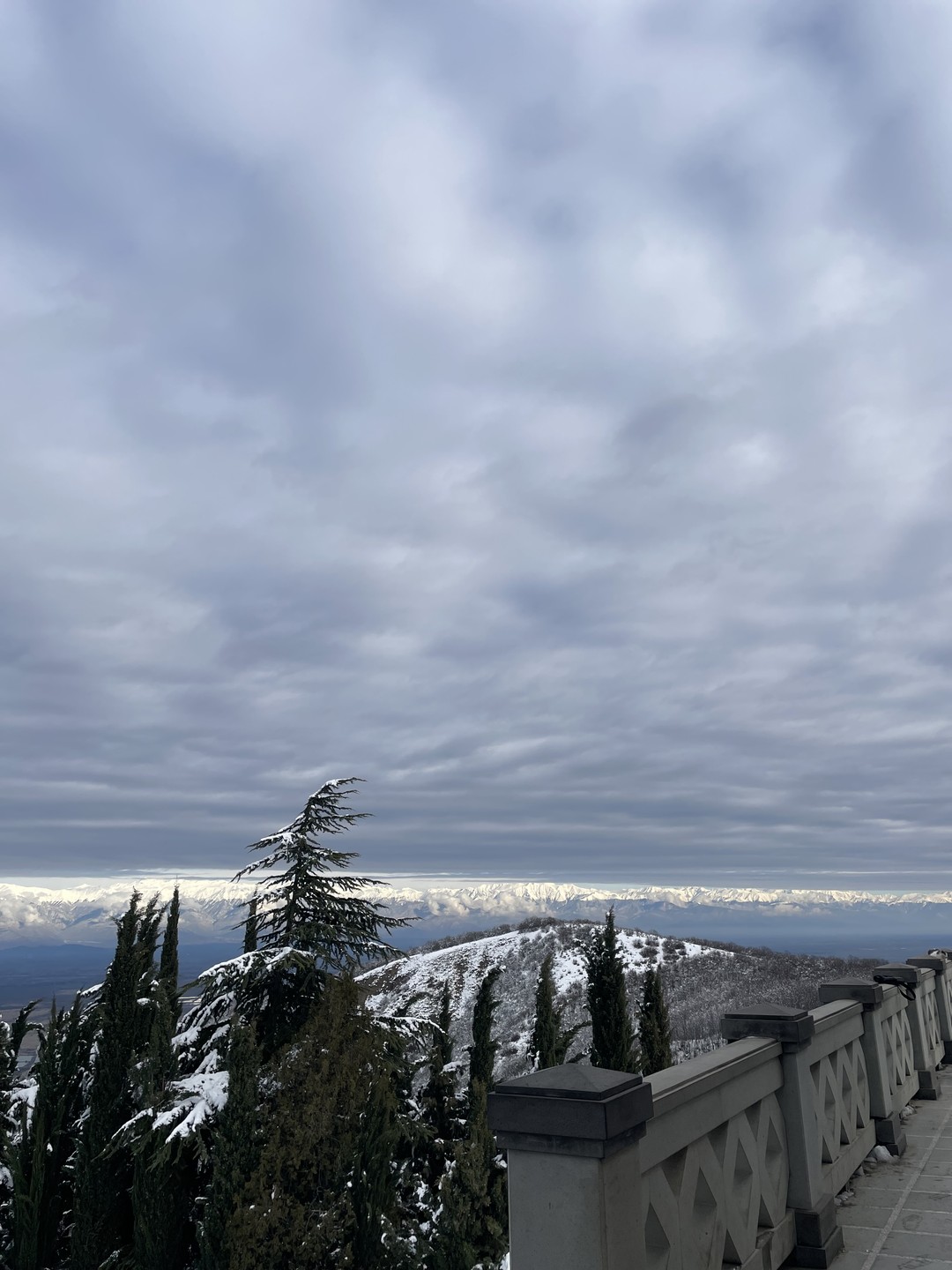 Замечательная экскурсия и прекрасный гид! Так как мы все не поместились в минивэн, Владимир любезно поехал с нами отдельно — большое спасибо за это