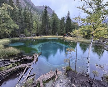 Внеземные пейзажи: Гейзерное озеро и Алтайский Марс