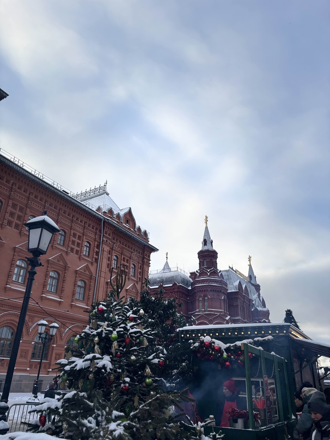 Три часа на автобусе - и вы знакомы с Москвой (Юлия)