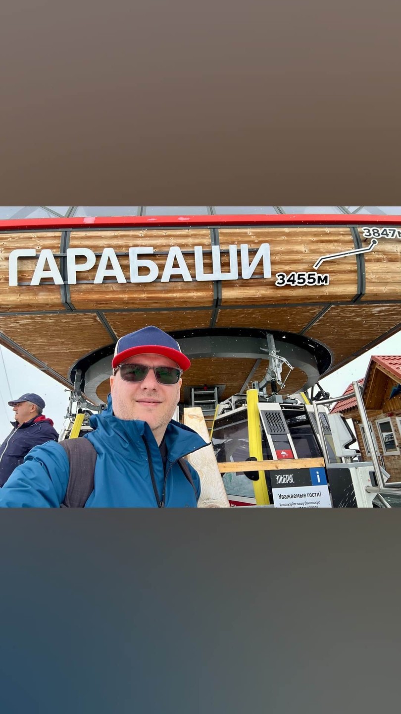 Гид, Виталий, молодец. Интересно и много рассказывал по пути следования туда и назад