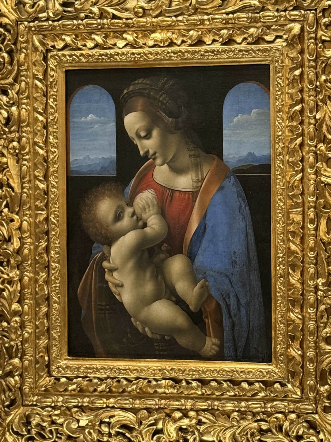 Два часа экскурсии пролетели как один миг. Очень интересно, познавательно, не утомительно