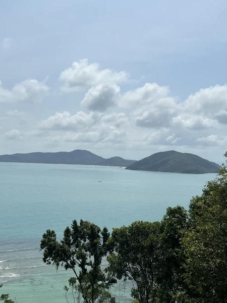 Была потрясающая экскурсия, посетили очень много интересных мест, все очень комфортно и познавательно, рекомендую другим обязательно 👍