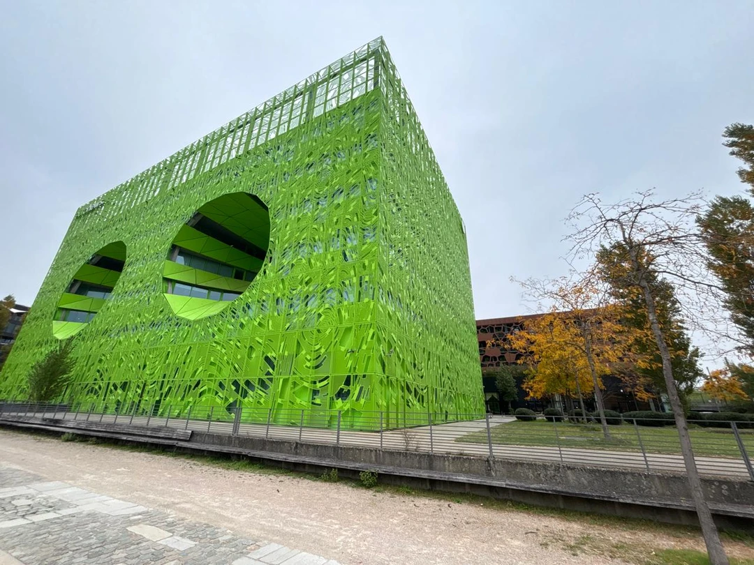 От всей души хотим поблагодарить Екатерину за душевную и интересную экскурсию!! Были 16 октября в Лионе