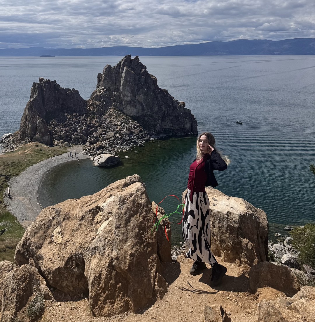 Анна — замечательный экскурсовод!! За день она смогла нас влюбить в национальную кухню, показать самые красивые