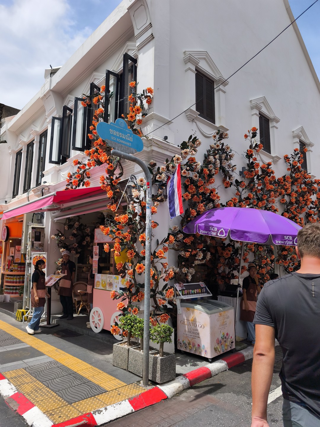 Сегодня были на экскурсии с Владимиром! Это был замечательный и запоминающийся день! Хочется отметить великолепные знания