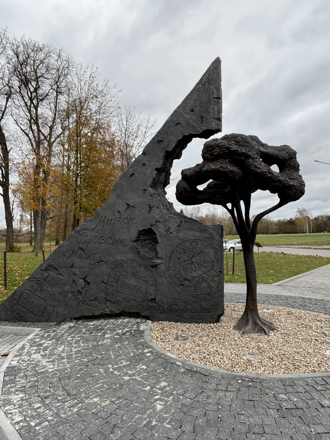 Экскурсия по нетуристической Брестской крепости (Яна)