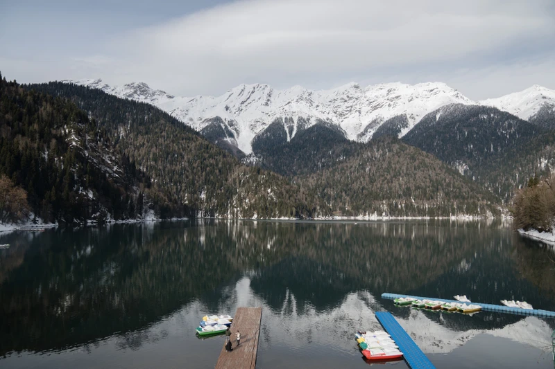Зимняя Абхазия: фотопутешествие к озеру Рица и в Гагру
