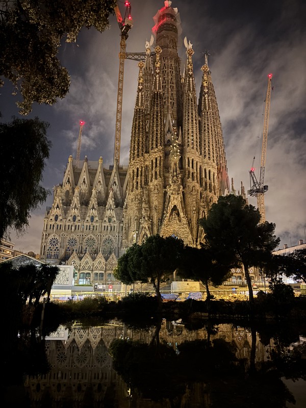 О Саграде Фамилии - детям