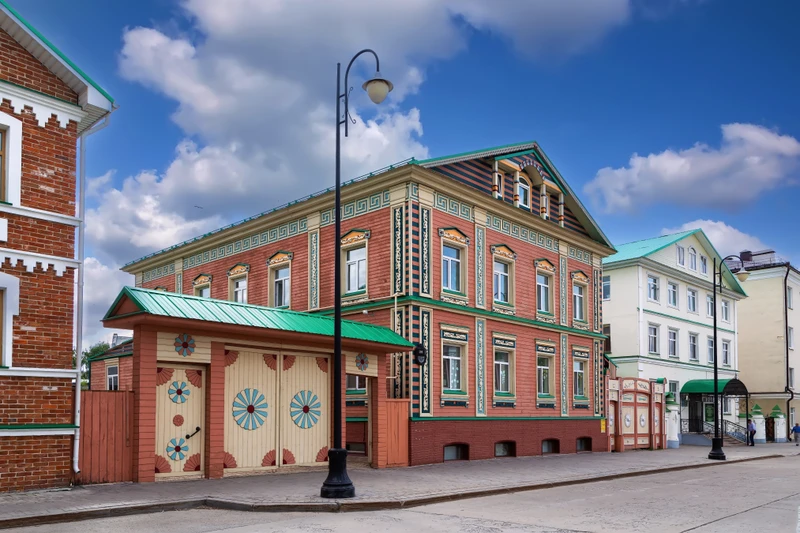 Старо-Татарская слобода: муллы, купцы и хипстеры