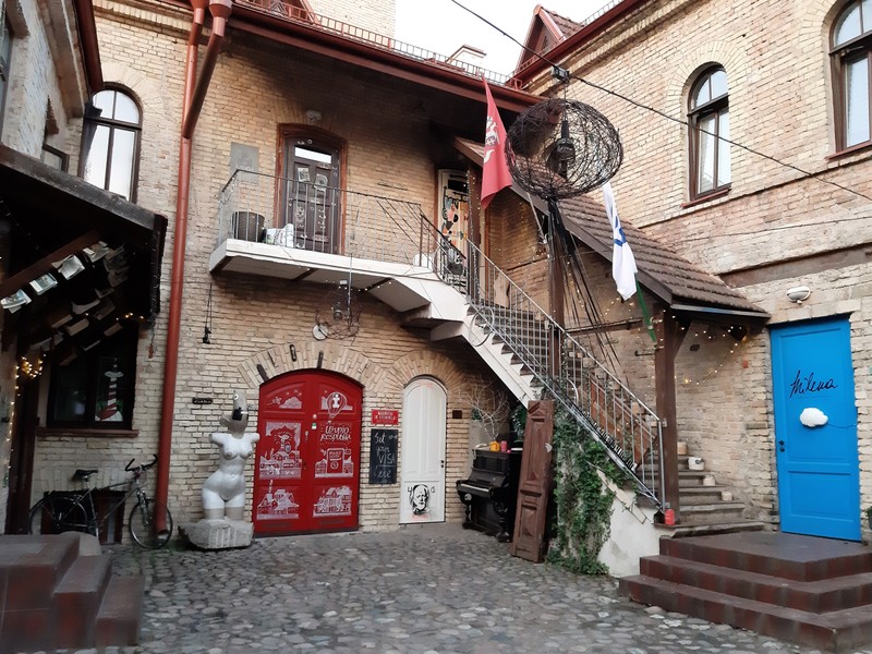 Самобытный творческий Ужупис