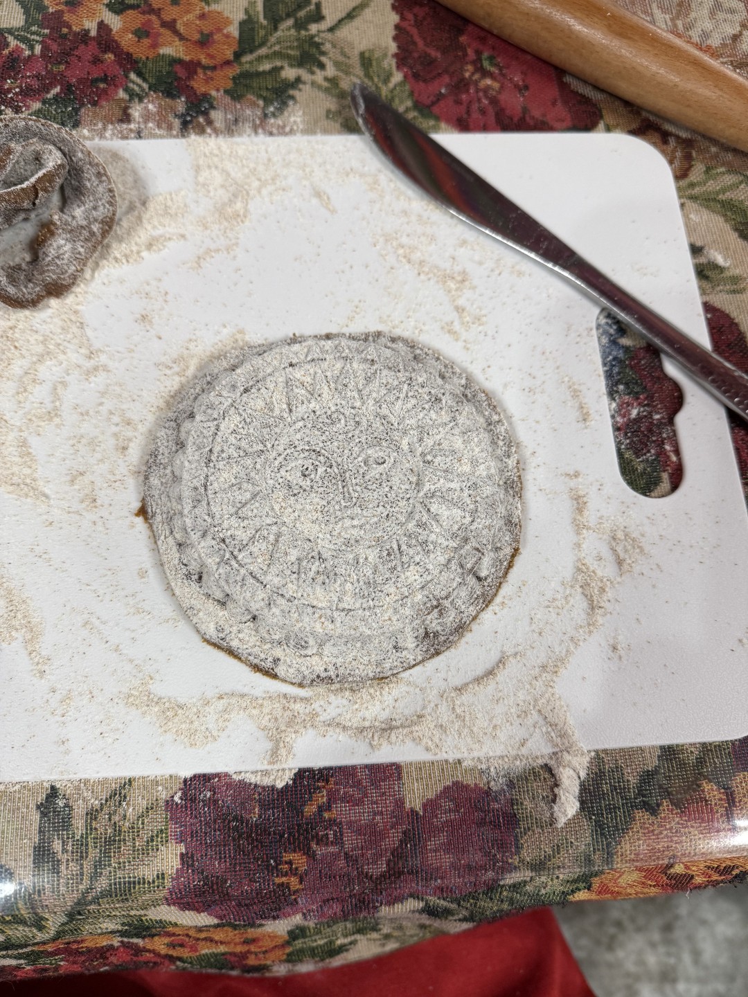 Мастер-класс по выпечке и росписи тульских пряников (Таисия)