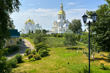 Святыни Дивеева и источник Серафима Саровского