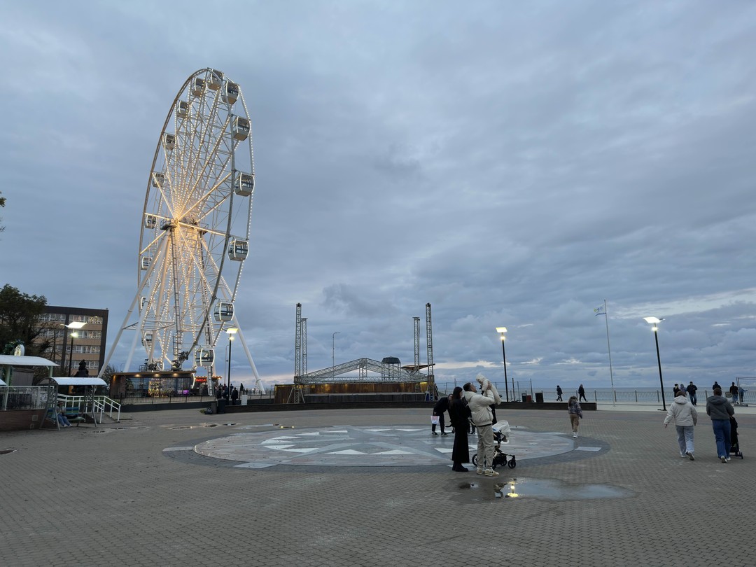 Интересная экскурсия. Человек с большим объемом знаний в любой сфере, ответил на все вопросы. Присутствовала толика