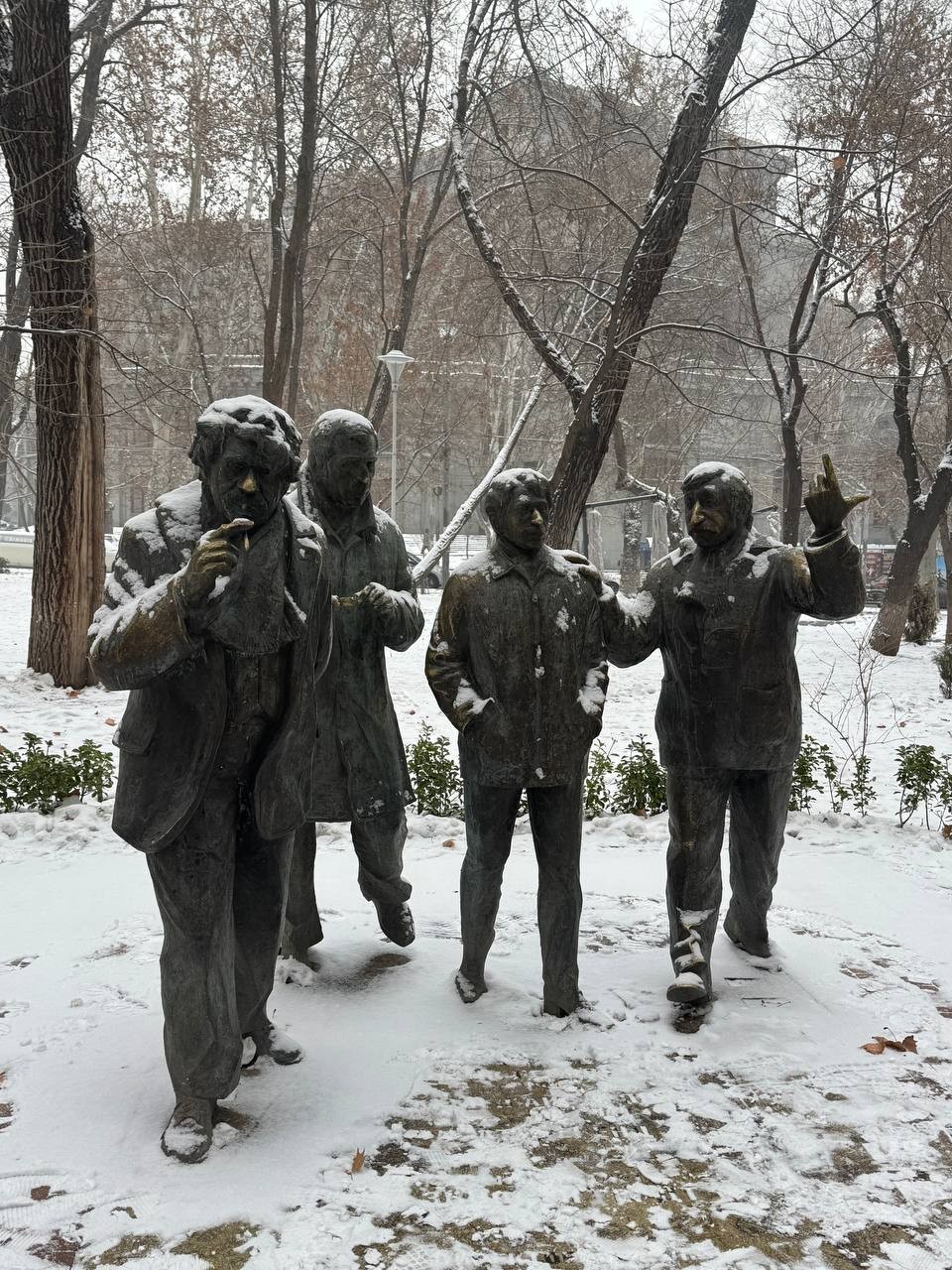 Мы остались под большим впечатлением после экскурсии. Сергей не только рассказал нам о таинственных, мистических и