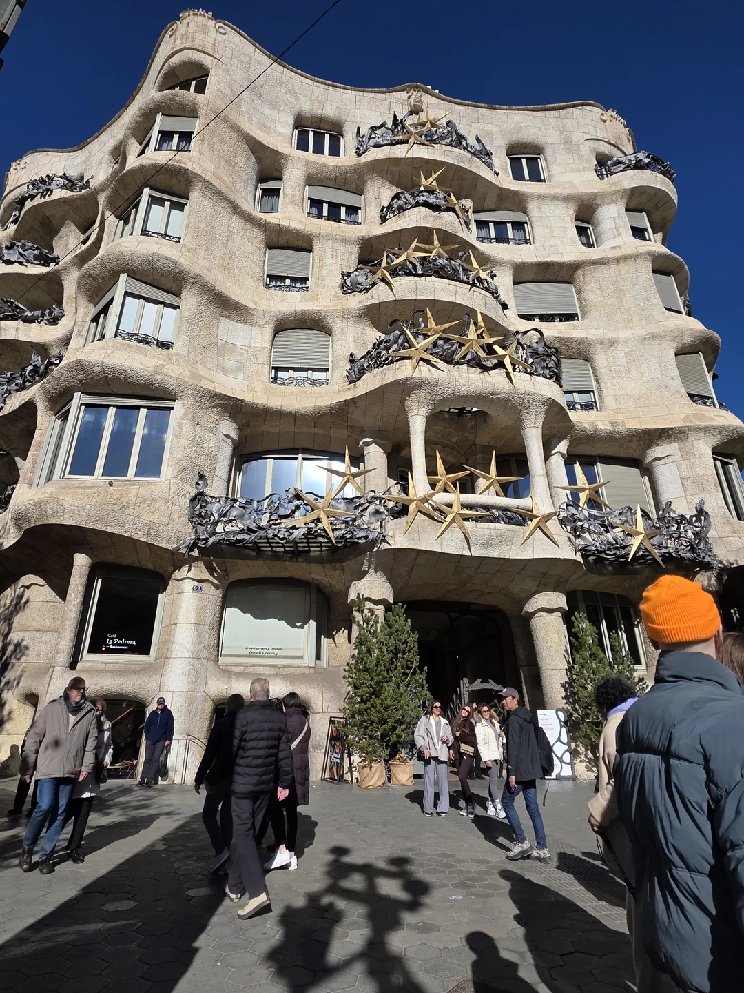 Получилась замечательная, насыщенная и познавательная экскурсия!!! Проводила её гид Екатерина. Настоящий профессионал. Посетили с ней множество