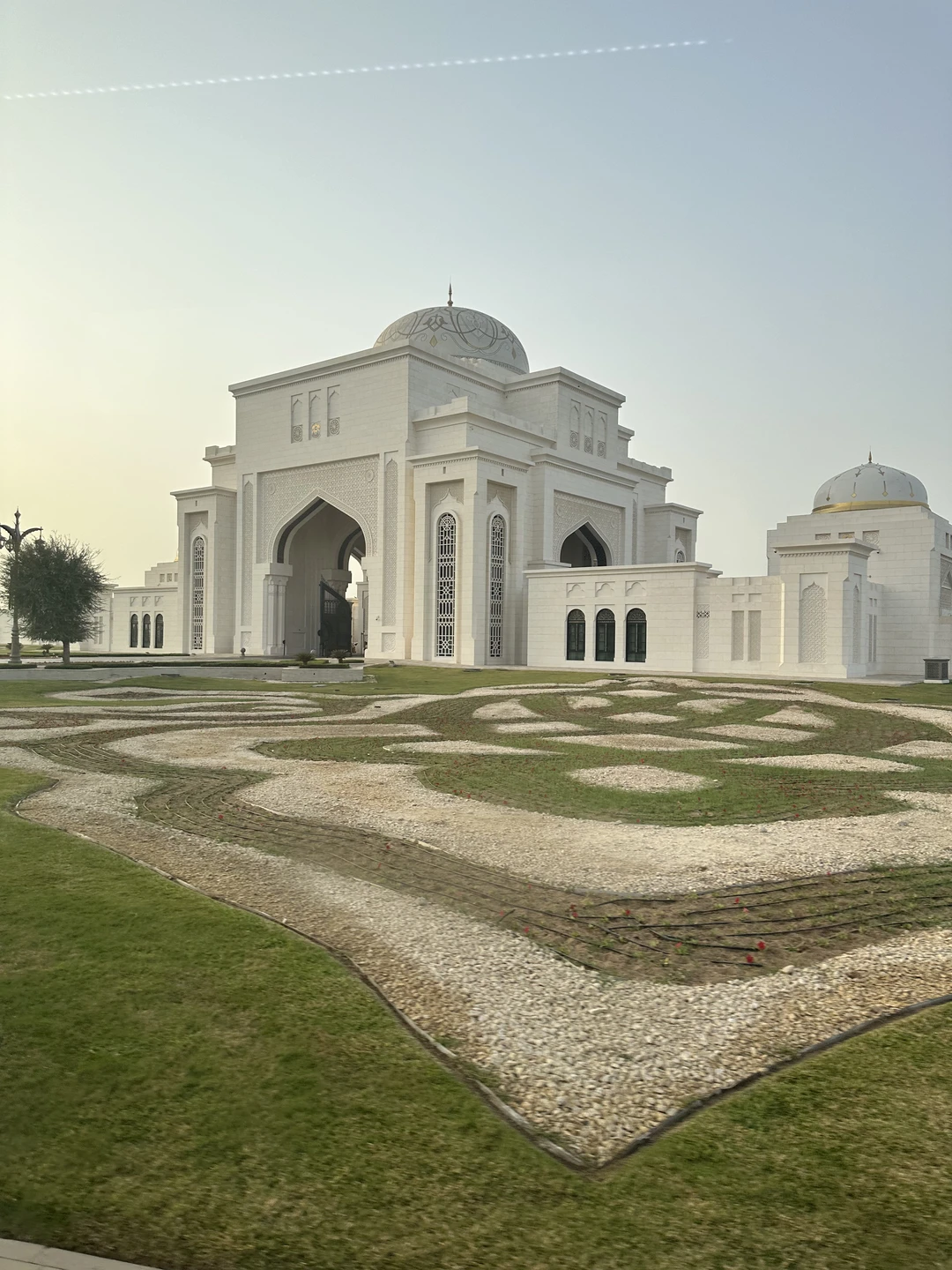 Мы благодарны нашему гиду Хану за увлекательную экскурсию!!! У нас невероятно много впечатлений, красивых фотографий, много