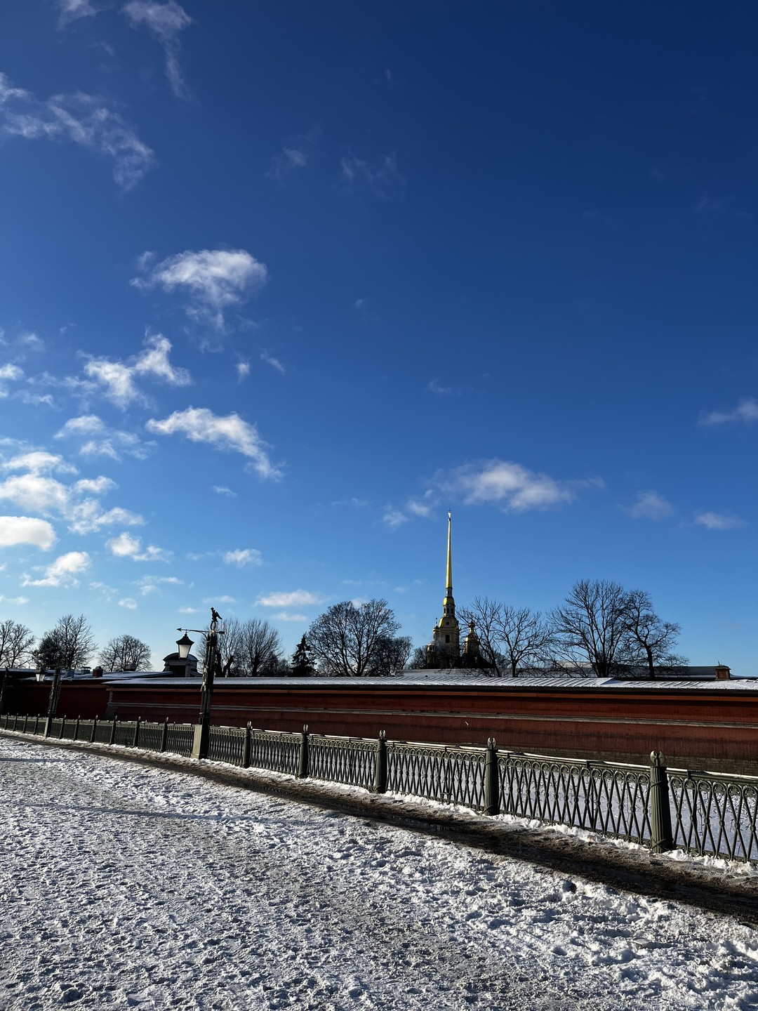 Нуар Петропавловской крепости: от лобного места до политической тюрьмы (Оксана)