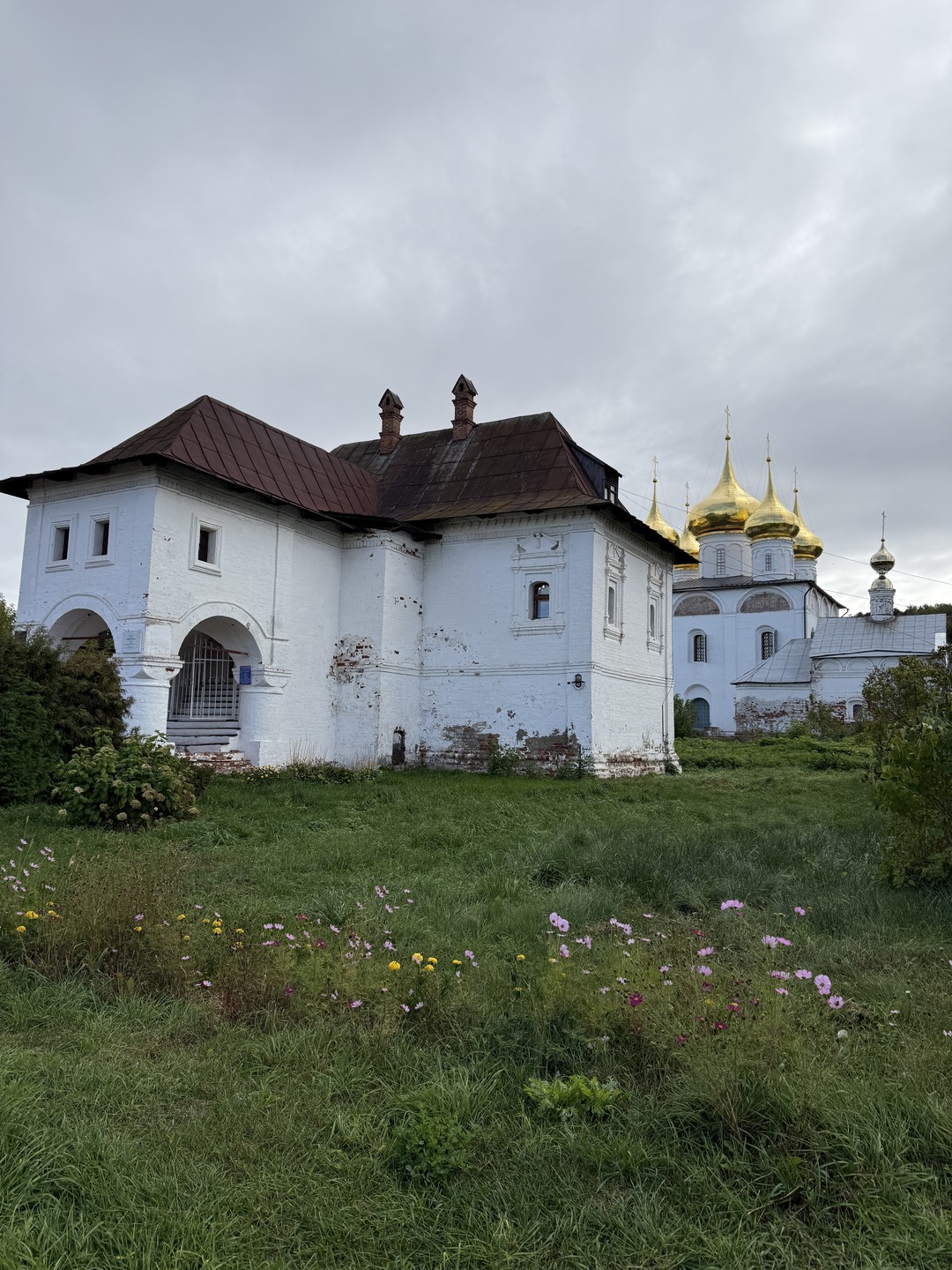 Были на экскурсии в г. Гороховец с гидом Надеждой на ее автомобиле. Надежда - обаятельный и