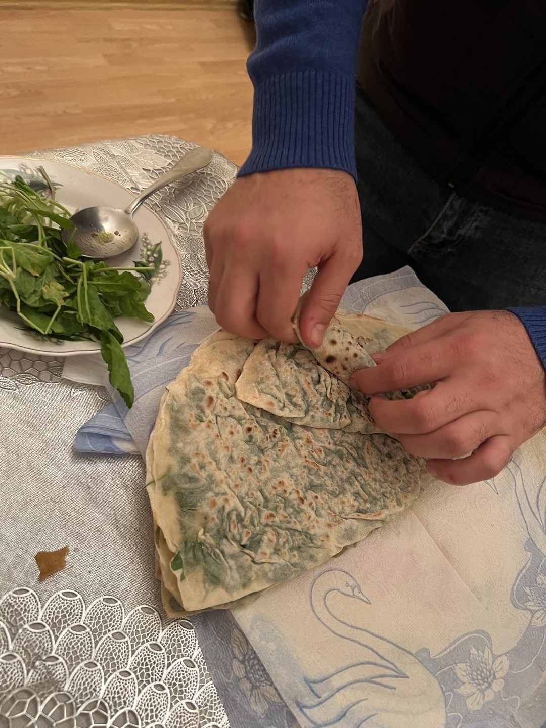 В целом всё вышло интереснее, чем ожидалось. За день до экскурсии выбрали блюда и сообщили экскурсоводу