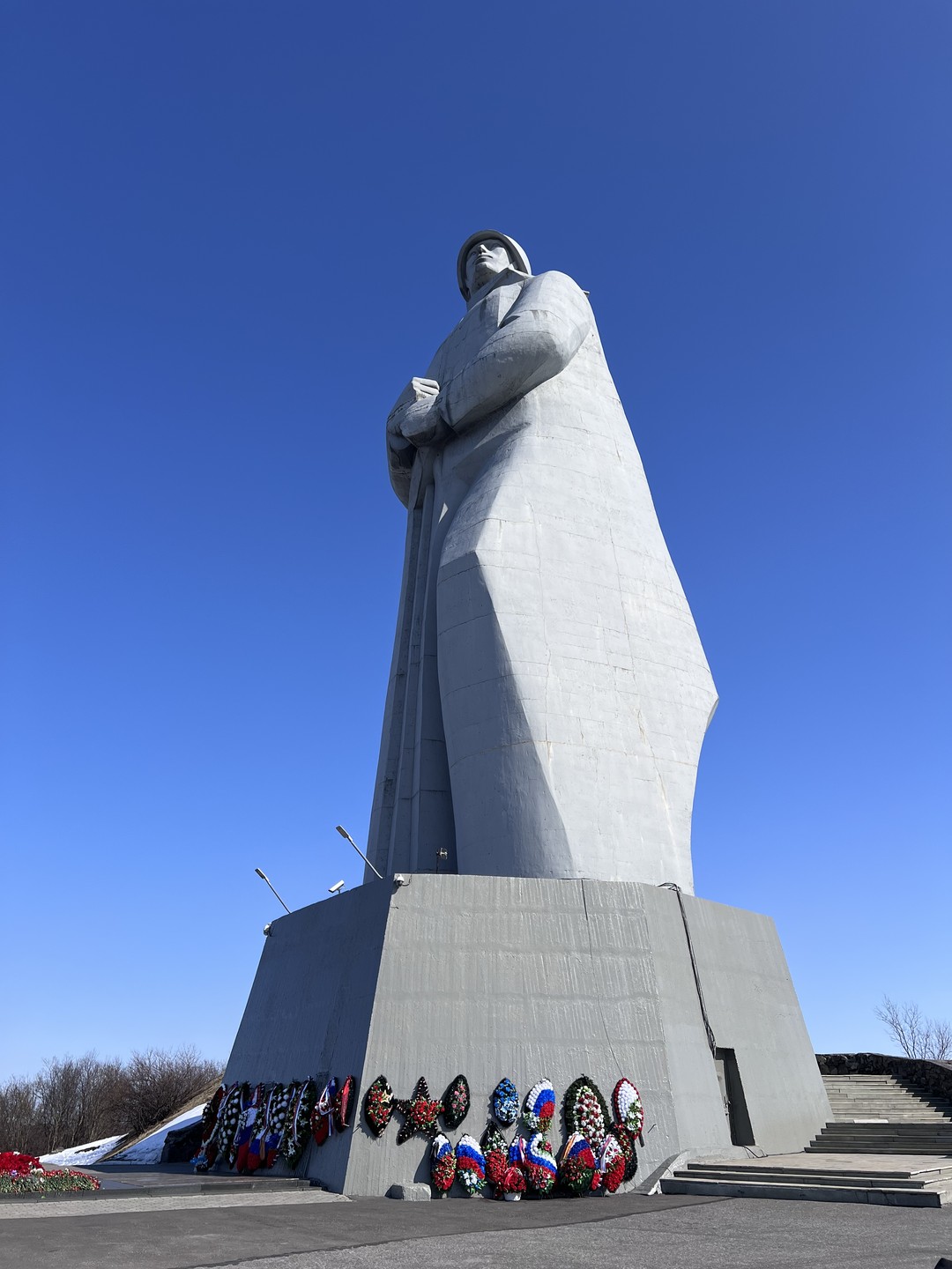 Первый раз в Мурманске, поэтому взяли индивидуальную экскурсию по городу. Огромное спасибо гиду Максиму, нам очень