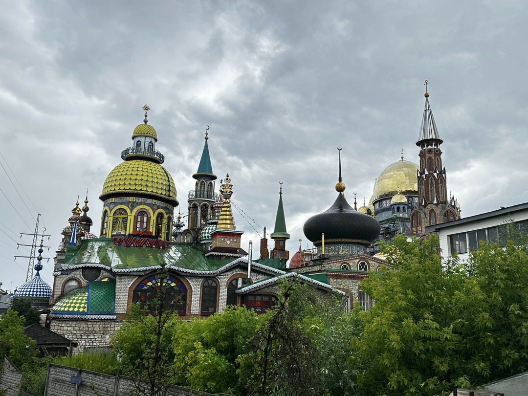 Огромное спасибо нашему гиду Татьяне Федоровне. Прекрасный рассказчик. Очень много интересных фактов и историй сегодня услышали