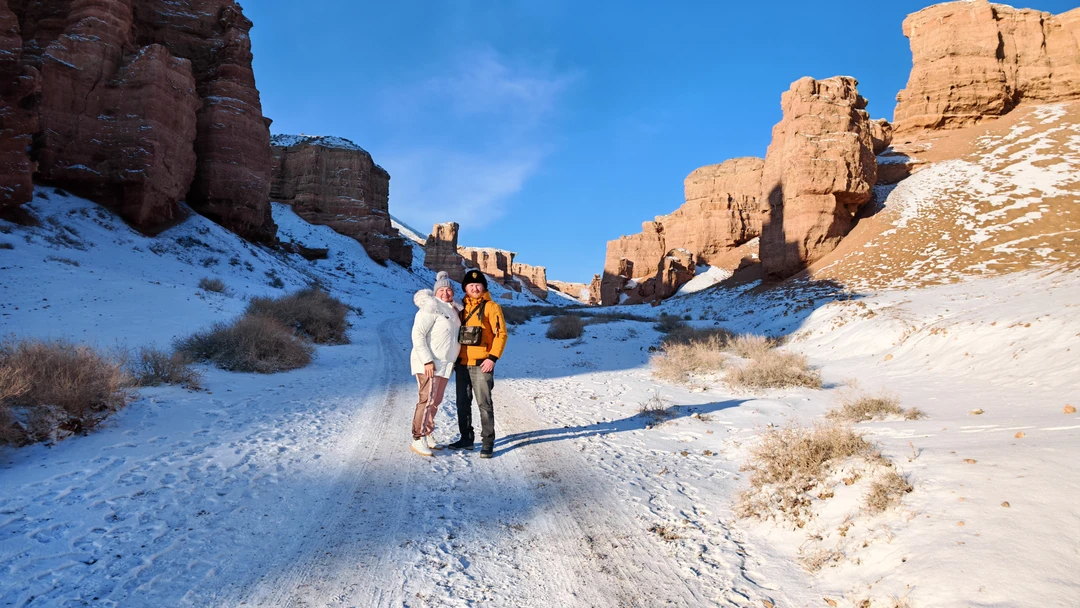 Отличная экскурсия, посетили очень интересные места за 1 день. Нас сопровождала Эльмира, очень внимательная, заботливая, отвечала