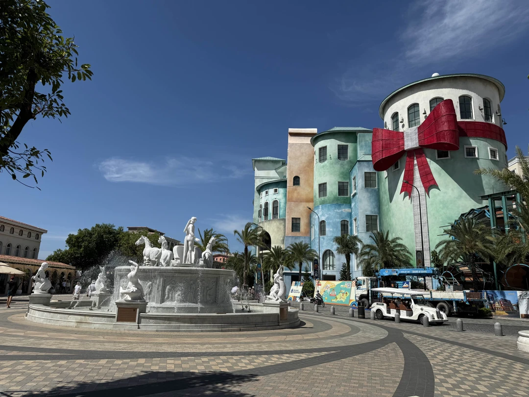 Наша небольшая компания из 6 человек осталась очень довольна экскурсией на Фукуок, которую провел для нас