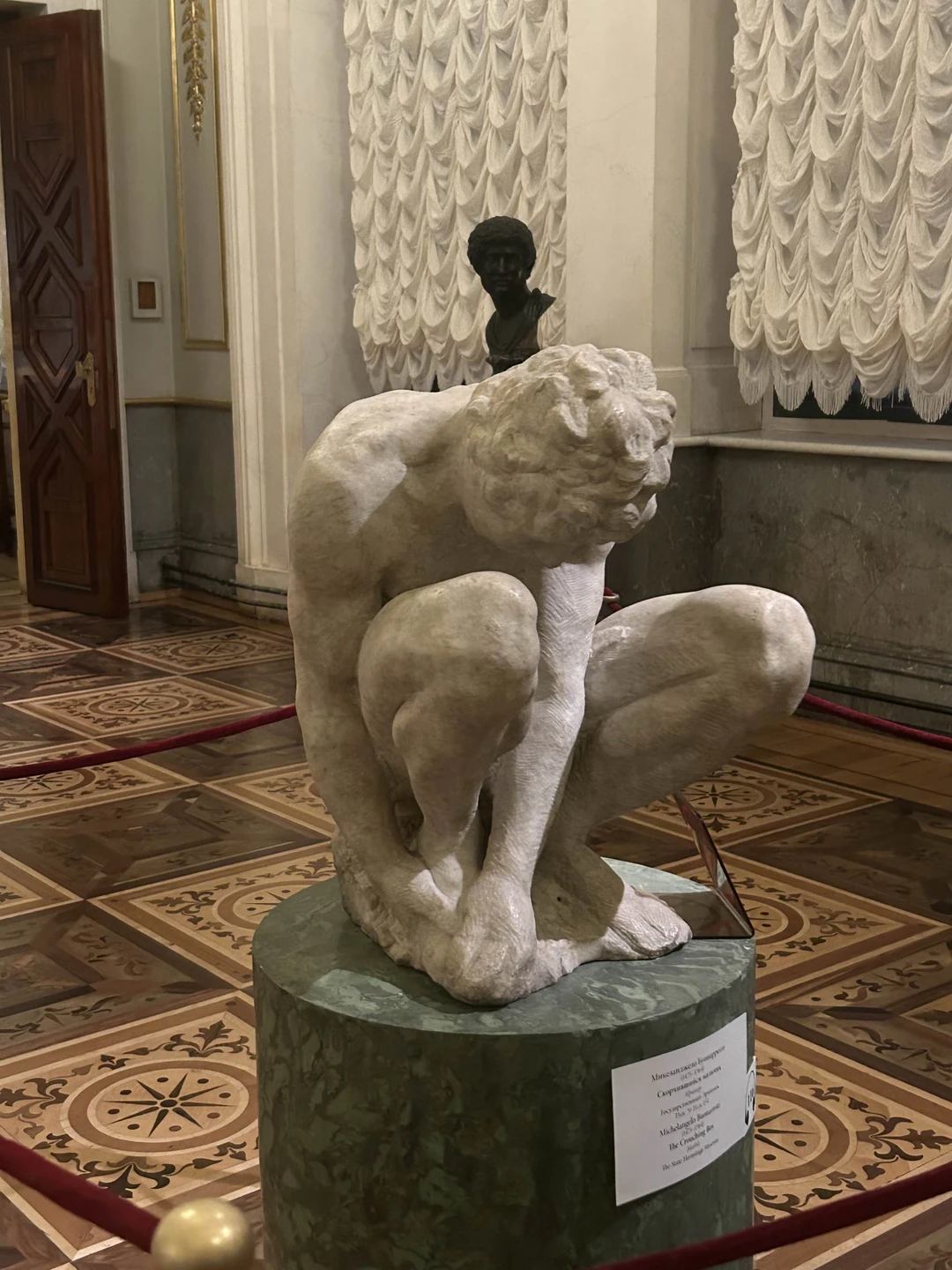 Эрмитаж: самое важное за 2 часа в мини-группе (билеты без очереди включены) (Лия)