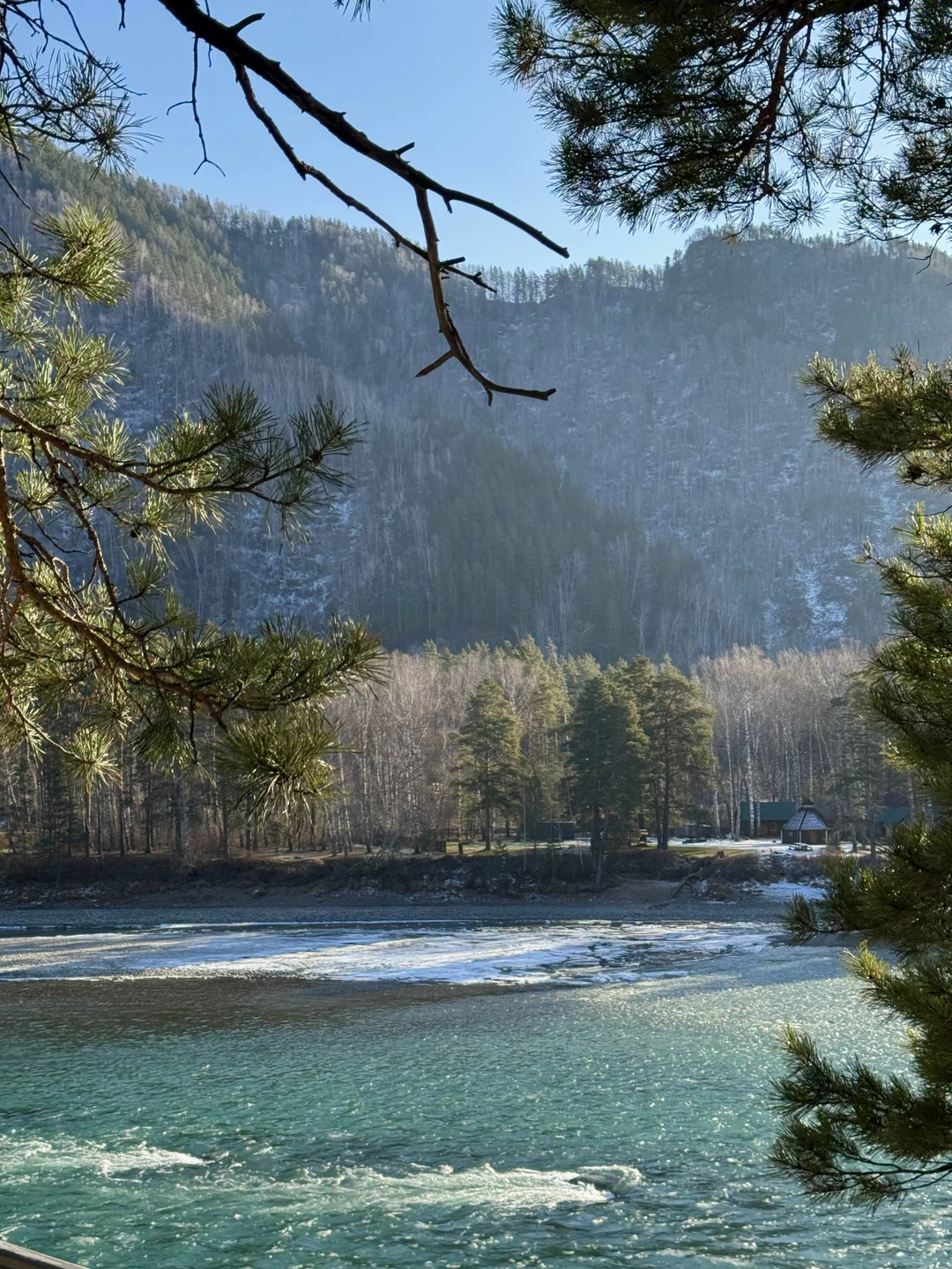 Огромное спасибо за незабываемую экскурсию! Программа получилась насыщенной и душевной — удалось увидеть самые живописные места Алтая