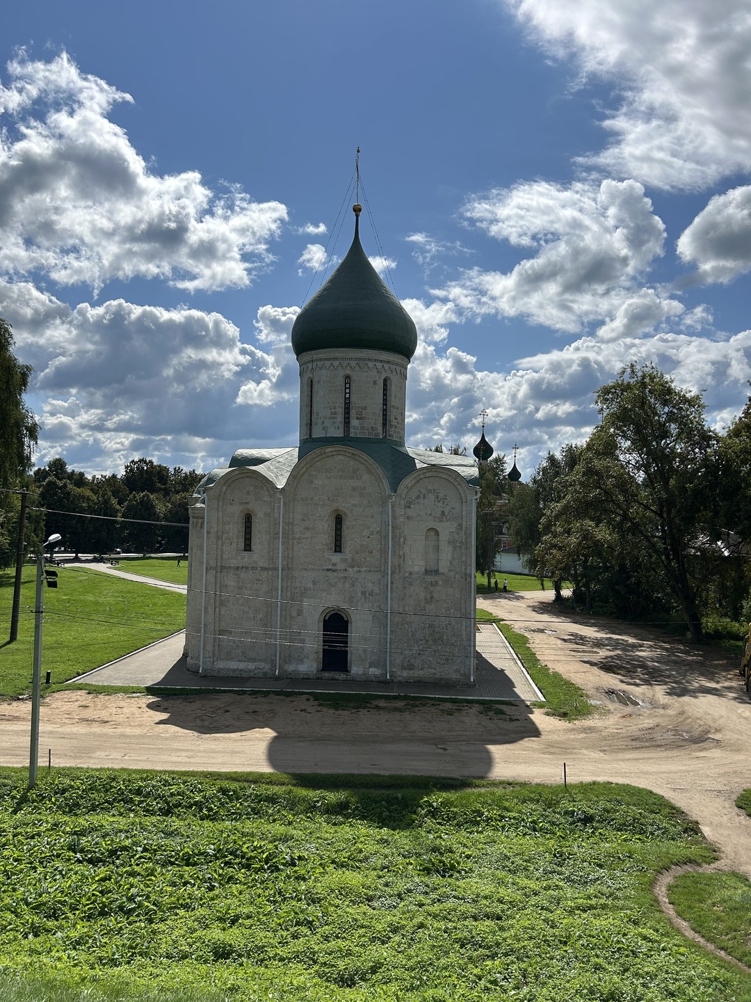 Прекрасно! Елена, огромное спасибо Вам за чудесное знакомство с городом. Интересно и приятно Вас слушать, легко
