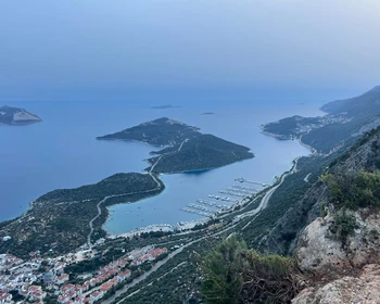 Смотровая площадка Каша, йога-практика, отдых