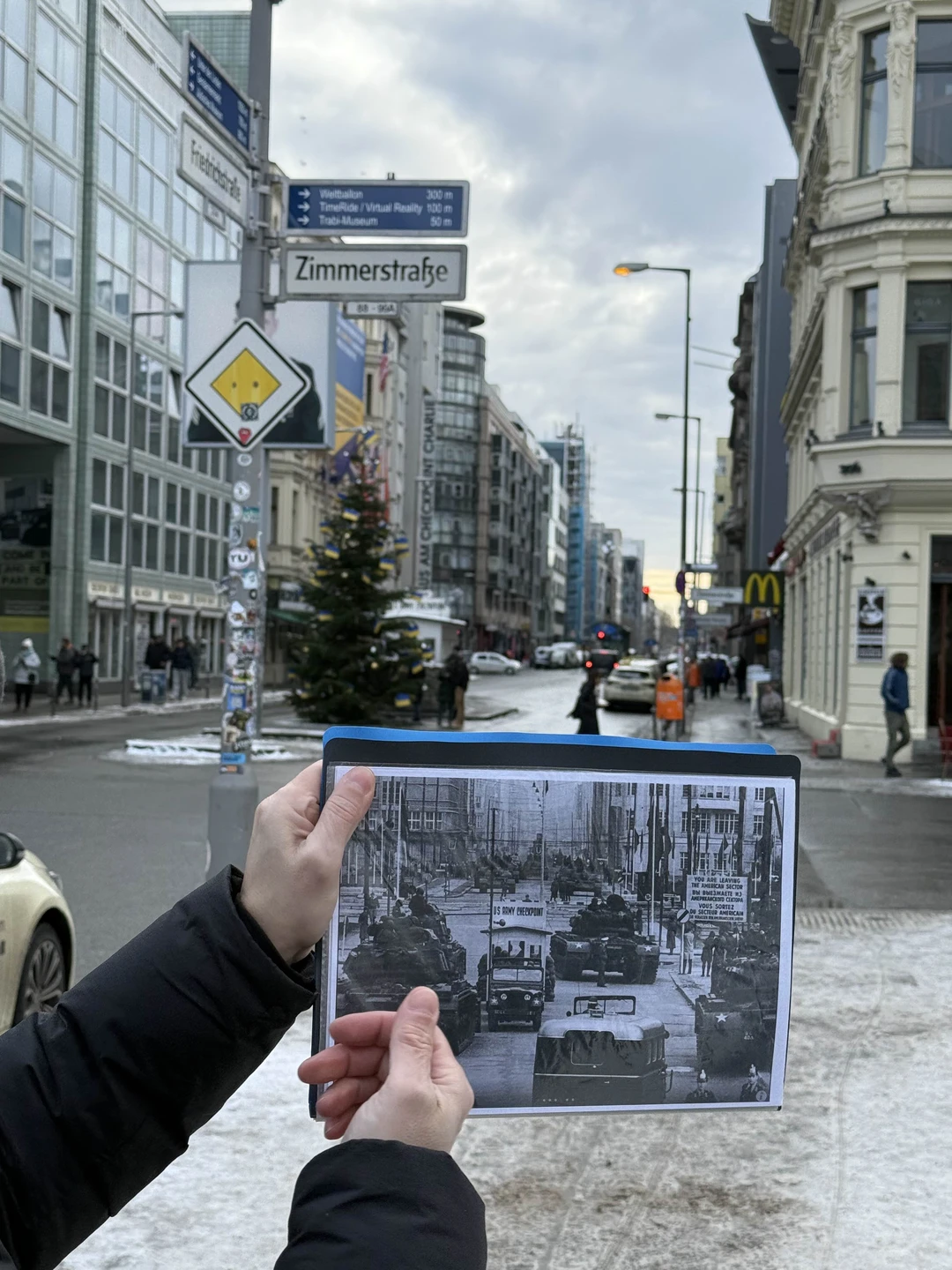 Экскурсовод Дмитрий мастер своего дела! Показал и рассказал все, я просто в восторге! Спасибо огромное