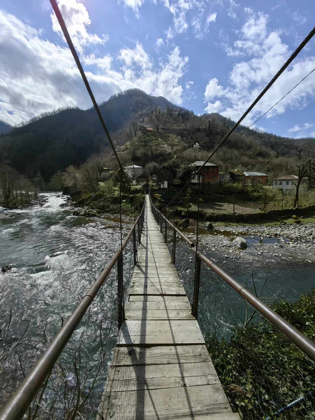 Прекрасная экскурсия, шикарные виды, водопады впечатляют! Всё было оооочень интересно, активно и с юмором:) Каха -