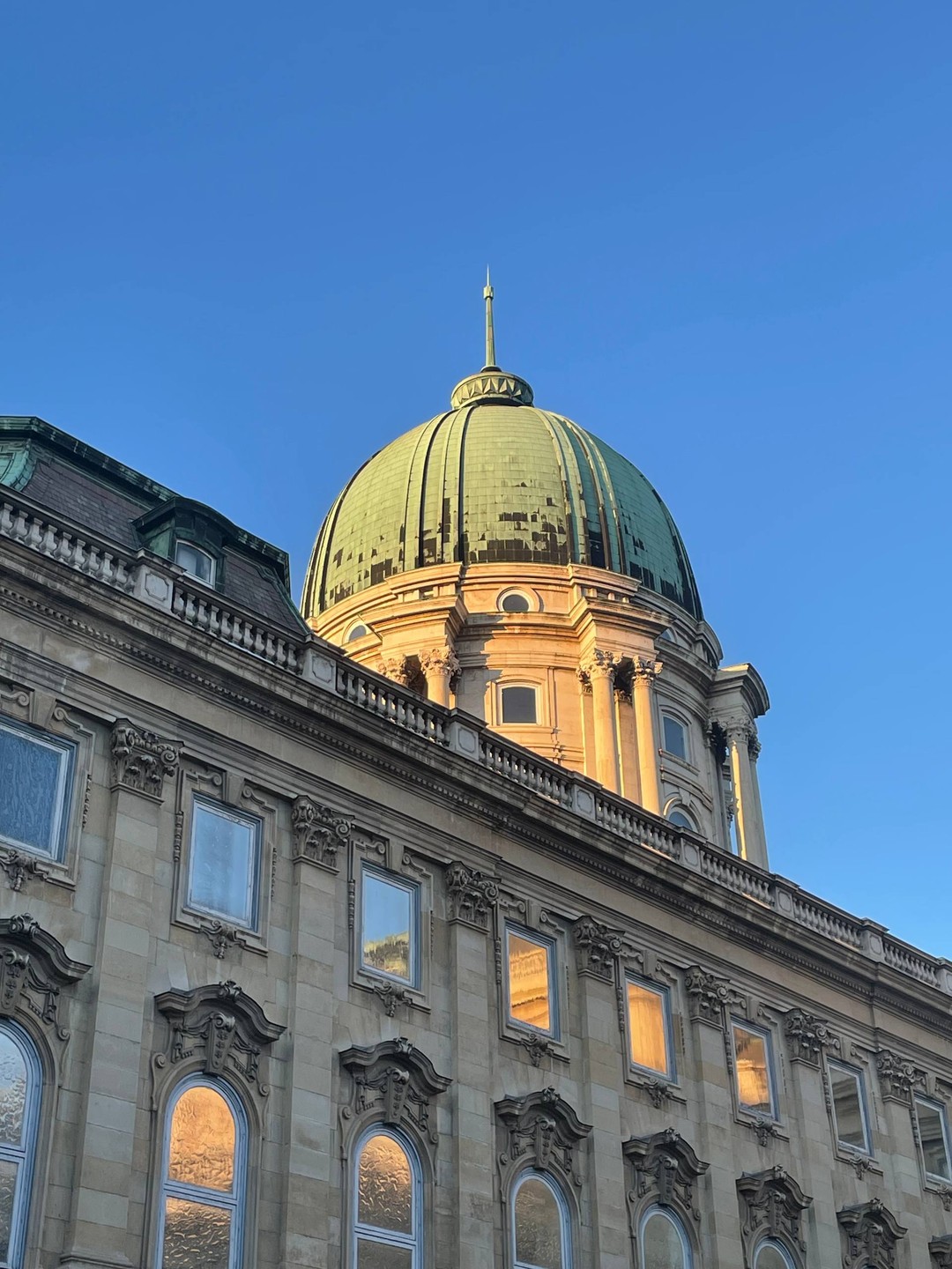 Это не экскурсия, а полный восторг! Золдан прекрасный экскурсовод и человек! 3,5 часа восхитительных рассказов о